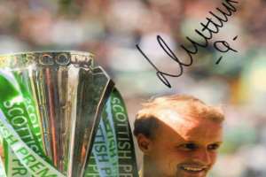 Leigh Griffiths Signature