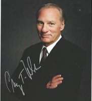 Craig T. Nelson Signature