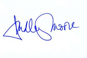 Dudley Moore Signature