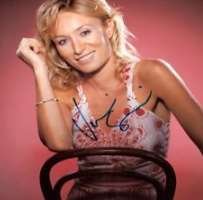 Victoria Smurfit Signature
