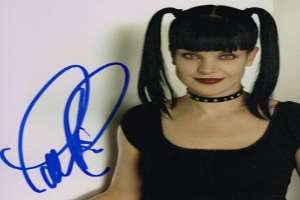 Pauley Perrette Signature