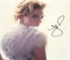 Alaina Huffman Signature