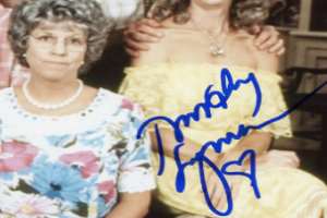 Dorothy Lyman Signature