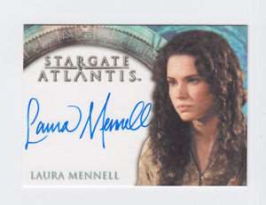 Laura Mennell Signature