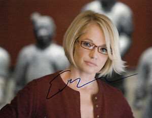Ellen Barkin Signature