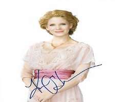 Kelli O'Hara Signature
