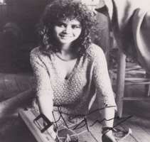 Maria Schneider Signature