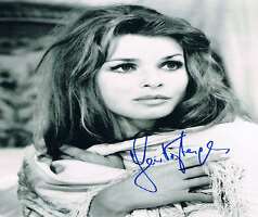 Senta Berger Signature