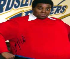 Kenan Thompson Signature