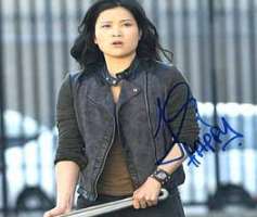 Jadyn Wong Signature