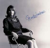 Glenda Jackson Signature