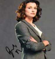 Bridget Moynahan Signature