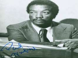 Paul Winfield Signature