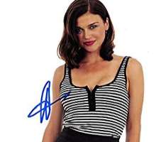 Adrianne Palicki Signature