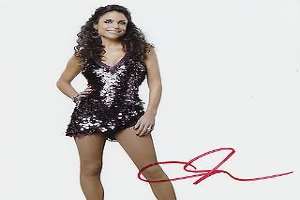Bethenny Frankel Signature