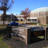 The Miz Normandy High School, Farmer School of Business