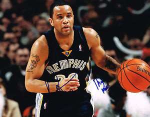 Damon Stoudamire Signature