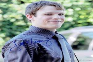 Jake Lacy Signature