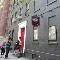 Illeana Douglas Neighborhood Playhouse School of the Theatre
