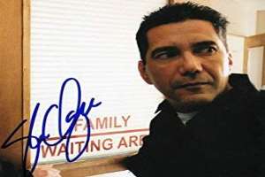 Steven Michael Quezada Signature