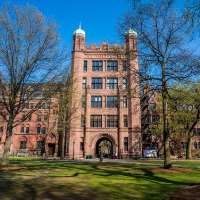 Joshua Malina Yale University