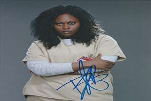 Danielle Brooks Signature