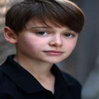 Noah Schnapp Childhood Image