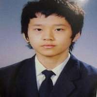 Yong Jun-hyung Childhood Image