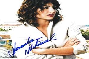 Alessandra Mastronardi Signature