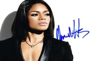 Naomie Harris Signature