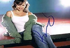 Rosie Perez Signature