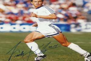 Frank Klopas Signature