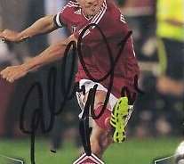 Pablo Mastroeni Signature