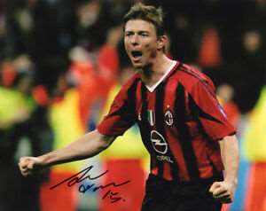 Jon Dahl Tomasson Signature