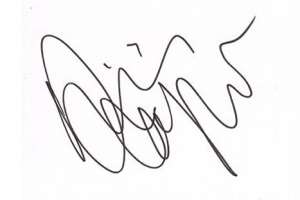 Dominic Cooper Signature