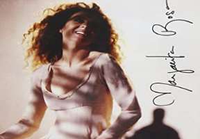 Margarita Rosa de Francisco Signature
