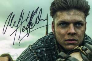 Alex Hogh Andersen Signature