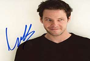 Ike Barinholtz Signature