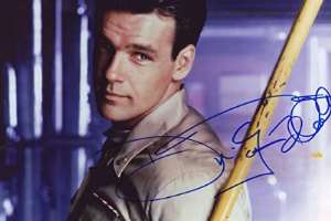 David James Elliott Signature