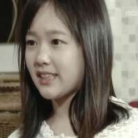 Jung Ji-so Childhood Image