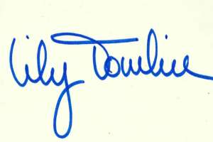 Lily Tomlin Signature