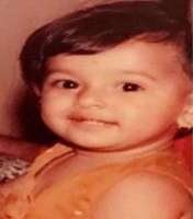 Shibani Dandekar Childhood Image