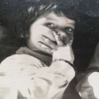 Goizalde Nunez Childhood Image