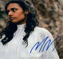 Madeleine Madden Signature