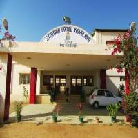 Richa Chadha Sardar Patel Vidyalaya