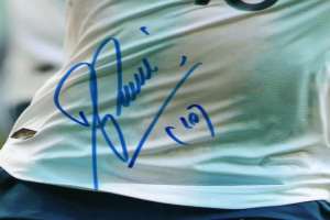 Rodrigo De Paul Signature