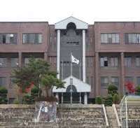 Taeyeon (Girls Generation) Jeonju Art High School