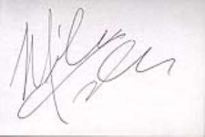 Miles Teller Signature