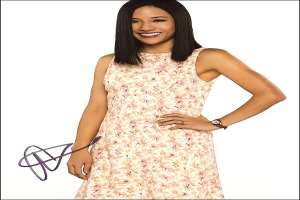 Constance Wu Signature