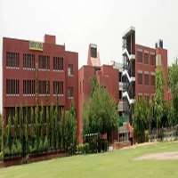 Ritu Chaudhary Seth Sachdeva Public School, Delhi Montfort Senior Secondary School, Delhi